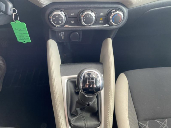 Photo 16 du bon plan NISSAN Micra 1.0 IG-T 92ch Made in France occasion à 13890 €