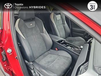 Photo 6 du bon plan TOYOTA C-HR 184h GR-Sport 2WD E-CVT MY20 occasion à 25990 €