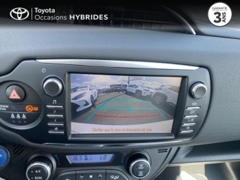 Photo 17 du bon plan TOYOTA Yaris HSD 100h Dynamic 5p occasion à 14990 €