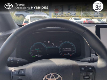 Photo 13 du bon plan TOYOTA C-HR 1.8 140ch Design occasion à 32990 €