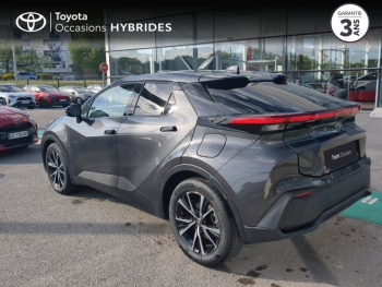 Photo 18 du bon plan TOYOTA C-HR 1.8 140ch Design occasion à 32990 €