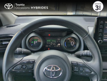 Photo 13 du bon plan TOYOTA Yaris 116h Design 5p MY21 occasion à 20990 €
