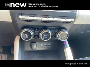 Photo 23 du bon plan RENAULT Clio 1.3 TCe 140ch Techno occasion à 17990 €