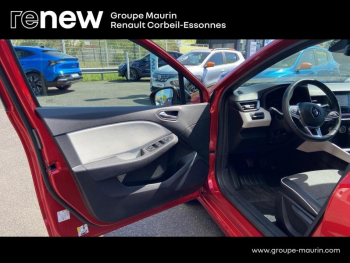 Photo 44 du bon plan RENAULT Clio 1.3 TCe 140ch Techno occasion à 17990 €