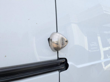 Photo 4 du bon plan RENAULT Master Fg VUL F3500 L2H3 2.3 dCi 135ch Grand Confort E6 occasion à 21990 €