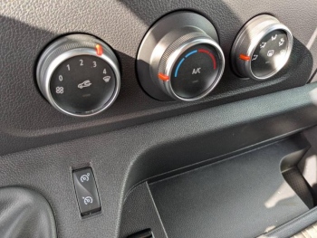 Photo 11 du bon plan RENAULT Master Fg VUL F3500 L2H3 2.3 dCi 135ch Grand Confort E6 occasion à 21990 €