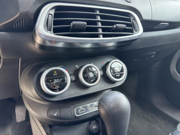 Photo 10 du bon plan FIAT 500X 1.4 MultiAir 16v 140ch Lounge DCT occasion à 16590 €