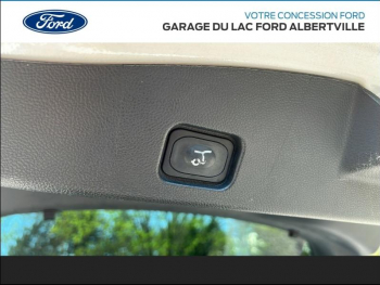 Photo 16 du bon plan FORD Mondeo 2.0 TDCi 150ch Titanium i-AWD 5p occasion à 16990 €