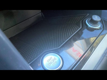 Photo 22 du bon plan VOLKSWAGEN T-Roc 1.5 TSI EVO 150ch Carat Euro6d-T occasion à 22490 €