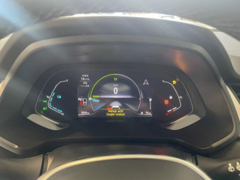 Photo 22 du bon plan RENAULT Captur 1.6 E-Tech hybride 145ch Evolution occasion à 23990 €