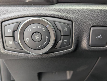 Photo 11 du bon plan FORD Ranger VUL 2.0 TDCi 213ch Super Cab Wildtrak occasion à 39400 €