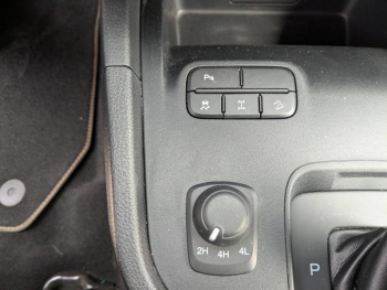 Photo 18 du bon plan FORD Ranger VUL 2.0 TDCi 213ch Super Cab Wildtrak occasion à 39400 €