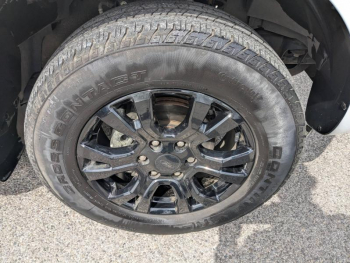 Photo 22 du bon plan FORD Ranger VUL 2.0 TDCi 213ch Super Cab Wildtrak occasion à 39400 €