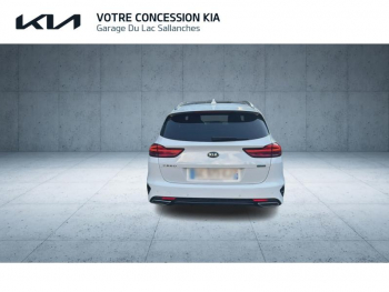 Photo 4 du bon plan KIA Ceed SW 1.6 GDi 105ch + Plug-In 60.5ch Premium DCT6 occasion à 20990 €