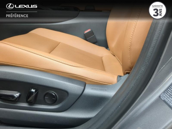 Photo 19 du bon plan LEXUS UX 250h 2WD Executive MY20 occasion à 24980 €