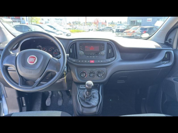 Photo 15 du bon plan FIAT Doblo Cargo VUL 1.3 Multijet 95ch Pack USB Clim E6 occasion à 10990 €