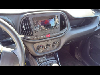 Photo 19 du bon plan FIAT Doblo Cargo VUL 1.3 Multijet 95ch Pack USB Clim E6 occasion à 10990 €