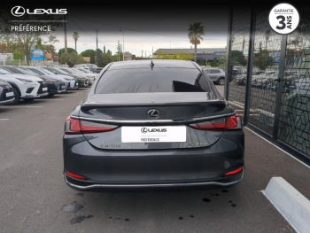 Photo 4 du bon plan LEXUS ES 300h Luxe MY23 occasion à 39990 €