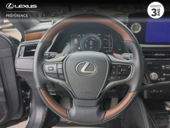Photo 9 du bon plan LEXUS ES 300h Luxe MY23 occasion à 39990 €