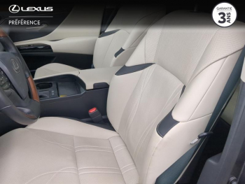 Photo 10 du bon plan LEXUS ES 300h Luxe MY23 occasion à 39990 €