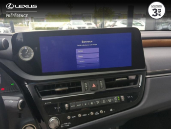 Photo 13 du bon plan LEXUS ES 300h Luxe MY23 occasion à 39990 €