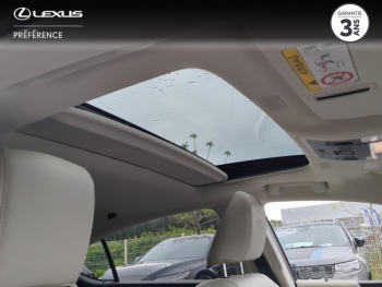 Photo 20 du bon plan LEXUS ES 300h Luxe MY23 occasion à 39990 €