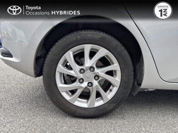 Photo 16 du bon plan TOYOTA Auris HSD 136h Dynamic occasion à 13980 €