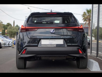 Photo 20 du bon plan LEXUS UX 250h Pack 2WD occasion à 26690 €
