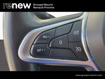 Photo 18 du bon plan RENAULT Captur 1.6 E-Tech Plug-in 160ch Initiale Paris occasion à 18900 €