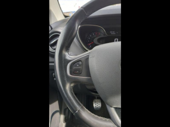 Photo 19 du bon plan RENAULT Captur 1.2 TCe 120ch energy Intens occasion à 10490 €