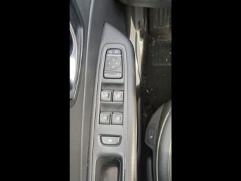 Photo 20 du bon plan RENAULT Captur 1.2 TCe 120ch energy Intens occasion à 10490 €