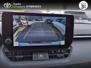 Photo 15 du bon plan TOYOTA RAV4 2.5 Hybride Rechargeable 306ch Design AWD-i MY23 occasion à 39990 €