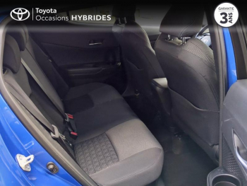 Photo 7 du bon plan TOYOTA C-HR 122h Edition 2WD E-CVT RC18 occasion à 19990 €