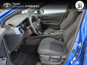 Photo 11 du bon plan TOYOTA C-HR 122h Edition 2WD E-CVT RC18 occasion à 19990 €