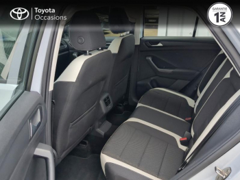 Photo 12 du bon plan VOLKSWAGEN T-Roc 1.5 TSI EVO 150ch Carat DSG7 occasion à 22900 €