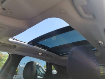 Photo 14 du bon plan FORD Kuga 2.5 Duratec 225ch PHEV Vignale BVA occasion à 34990 €