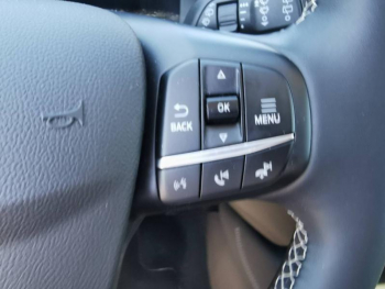Photo 19 du bon plan FORD Kuga 2.5 Duratec 225ch PHEV Vignale BVA occasion à 34990 €