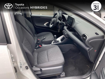 Photo 6 du bon plan TOYOTA Yaris 120 VVT-i Dynamic Business 5p MC24 occasion à 17990 €