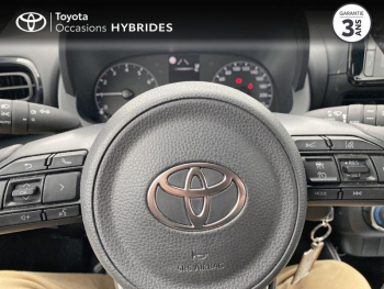 Photo 13 du bon plan TOYOTA Yaris 120 VVT-i Dynamic Business 5p MC24 occasion à 17990 €