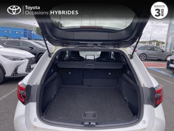 Photo 10 du bon plan TOYOTA Corolla 1.8 140ch Design MY23 occasion à 27990 €