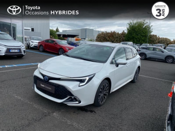 Photo 18 du bon plan TOYOTA Corolla 1.8 140ch Design MY23 occasion à 27990 €