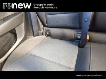Photo 34 du bon plan RENAULT Clio 1.6 E-Tech 140ch Business -21 occasion à 16890 €