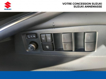 Photo 21 du bon plan SUZUKI Swace 1.8 Hybrid 140ch Pack occasion à 26990 €