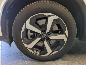 Photo 5 du bon plan NISSAN Qashqai e-POWER 190ch Business Edition 2022 occasion à 31200 €