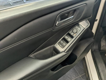 Photo 12 du bon plan NISSAN Qashqai e-POWER 190ch Business Edition 2022 occasion à 31200 €