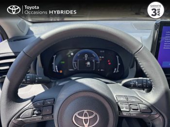 Photo 13 du bon plan TOYOTA Yaris 116h Design 5p MC24 occasion à 22490 €