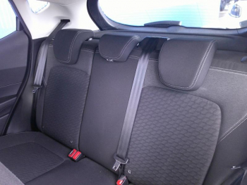 Photo 15 du bon plan FORD Fiesta 1.0 Flexifuel 95ch Titanium Business 5p occasion à 16901 €