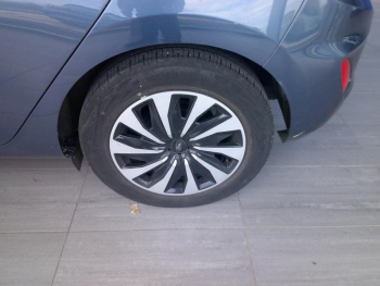 Photo 16 du bon plan FORD Fiesta 1.0 Flexifuel 95ch Titanium Business 5p occasion à 16901 €