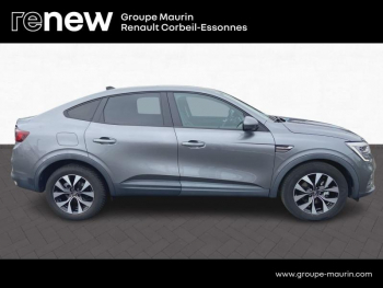 Photo 4 du bon plan RENAULT Arkana 1.6 E-Tech 145ch Business occasion à 22990 €