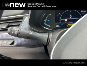 Photo 21 du bon plan RENAULT Arkana 1.6 E-Tech 145ch Business occasion à 22990 €
